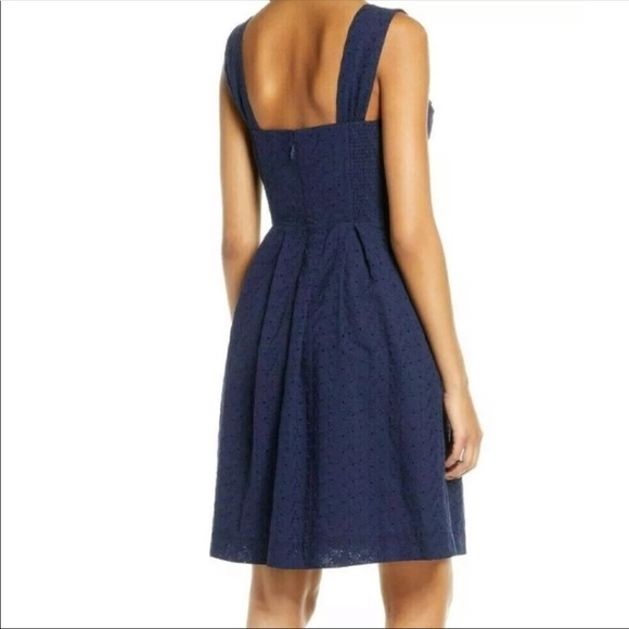 Lilly Pulitzer Cyndi Dress Navy Eyelet 00 - Picture 2 of 10